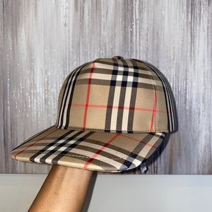 Burberry Hat Size Medium